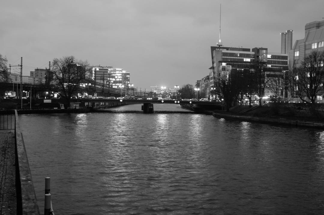 ночной берлин